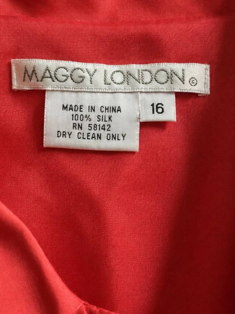 Vintage Maggy London 100% Silk Embroidered Floral Jacket 18 Coral